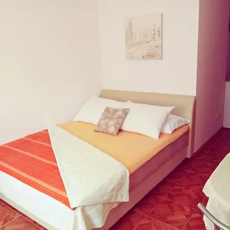 And Ciovo Guest house 3*