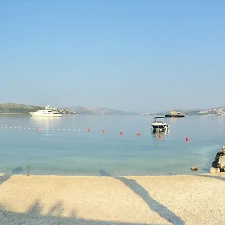 Guest house And Ciovo 3*