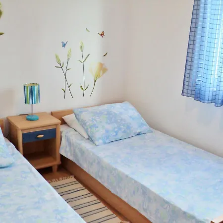 Guest house And Ciovo 3*